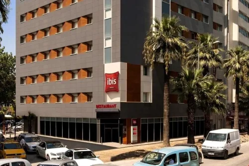 ibis İzmir Alsancak oteline ait görüntü