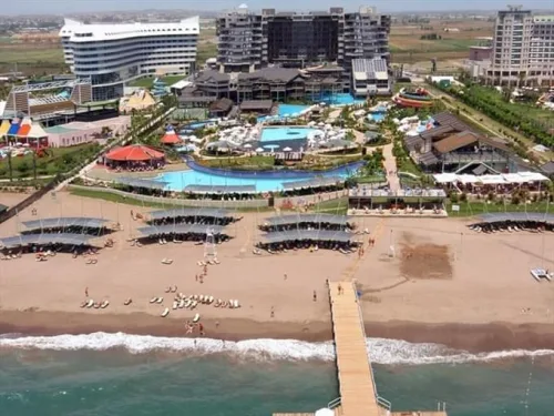 Limak Lara Deluxe Hotel & Resort oteline ait görüntü