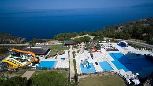 Ramada Resort Kuşadası & Golf oteline ait görüntü