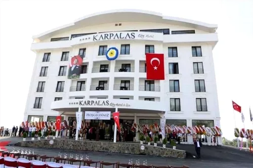 Karpalas City Hotel & Spa oteline ait görüntü
