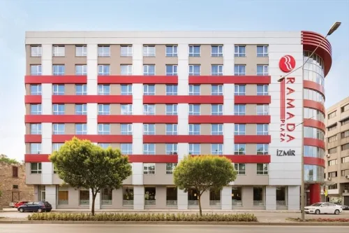 Ramada Plaza İzmir oteline ait görüntü