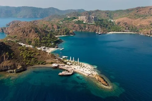 D Maris Bay oteline ait görüntü
