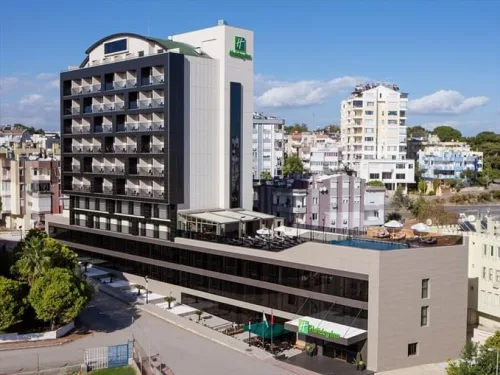 Holiday Inn Antalya Lara oteline ait görüntü