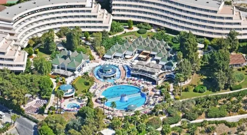 The Grand Blue Sky International Hotel oteline ait görüntü